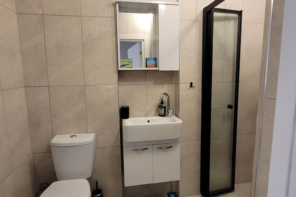 New Cosy Studio In The Heart Of Kadikoy Appartamento Provincia di Provincia di Istanbul Esterno foto